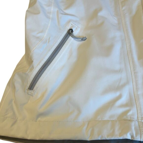 The North Face Women’s Triclimate 3‑in‑1 Jacket M Waterproof Windbreaker Coat - Picture 14 of 16